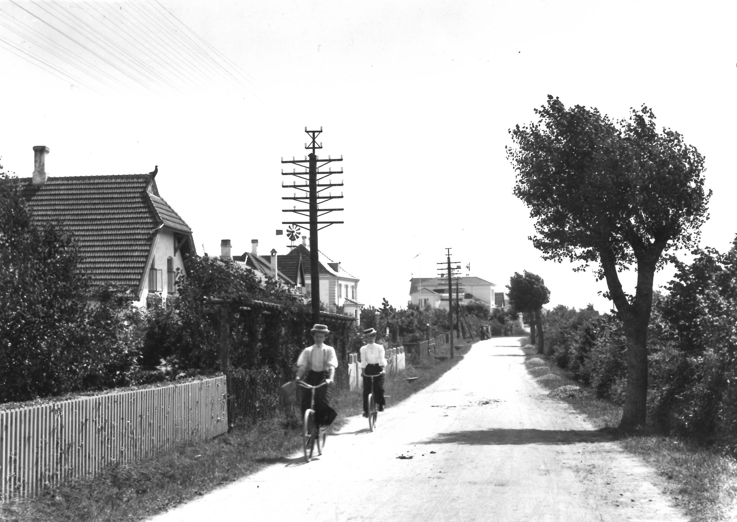 about-us B5067 1 Scaled